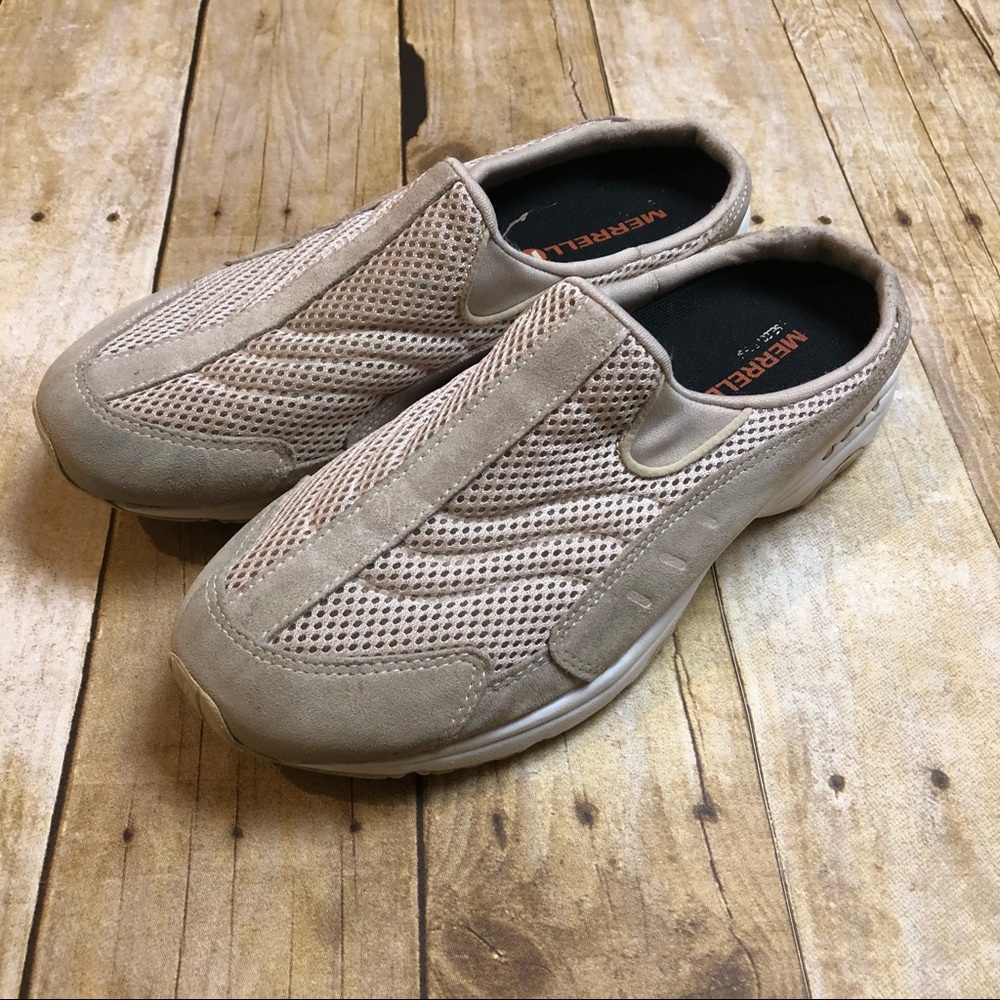 Merrell slip on shoes women’s 9.5